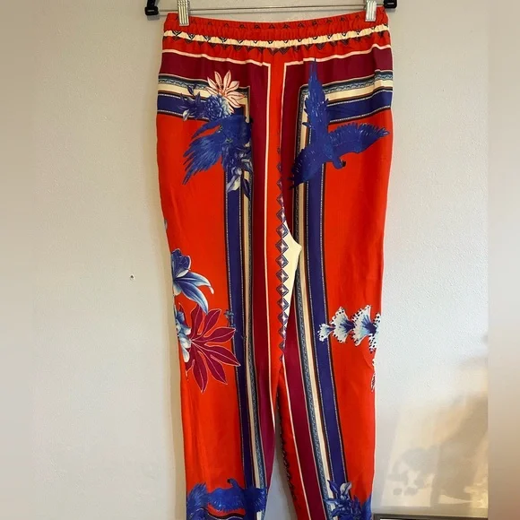 FARM Rio Macaw Scarf Pants NWT Size M - Picture 6 of 6